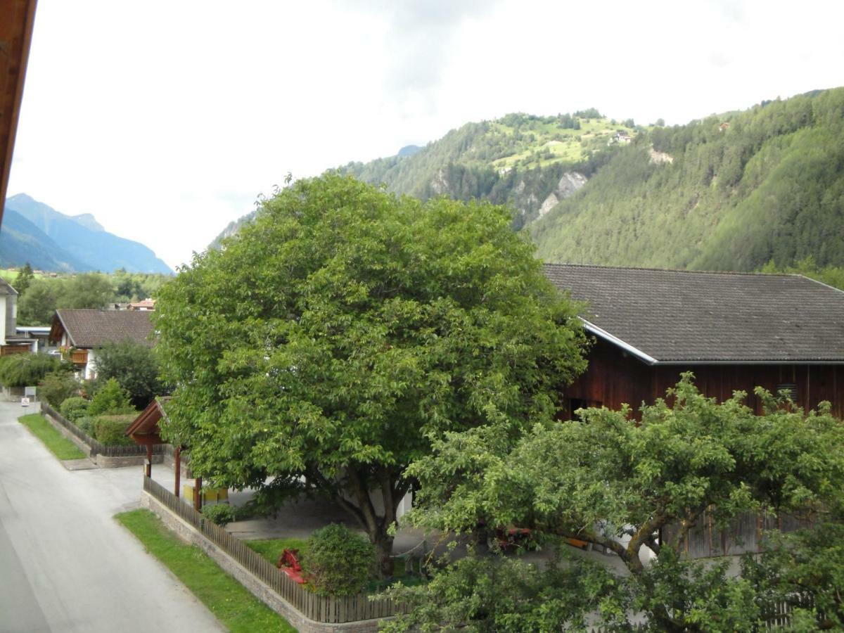 Apart Dominika Ried im Oberinntal Esterno foto